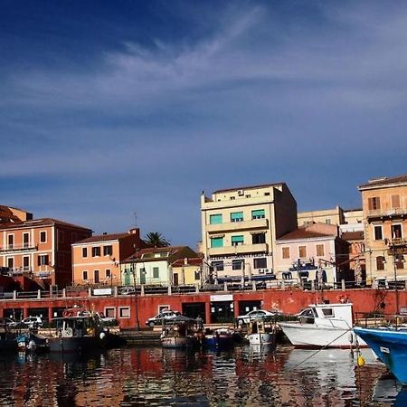 Le Scalette Bed & Breakfast La Maddalena  Exterior foto