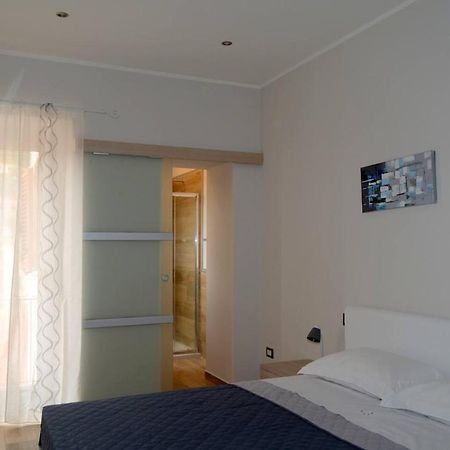Le Scalette Bed & Breakfast La Maddalena  Exterior foto